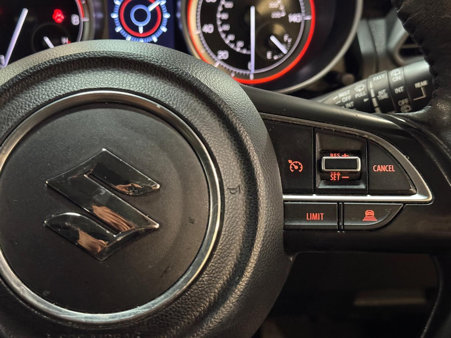 Used Suzuki Swift 2018 for sale - 76781339: Photo 34