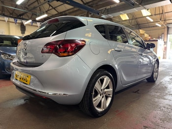 Used Vauxhall Astra 2015 for sale - 75540266: Photo