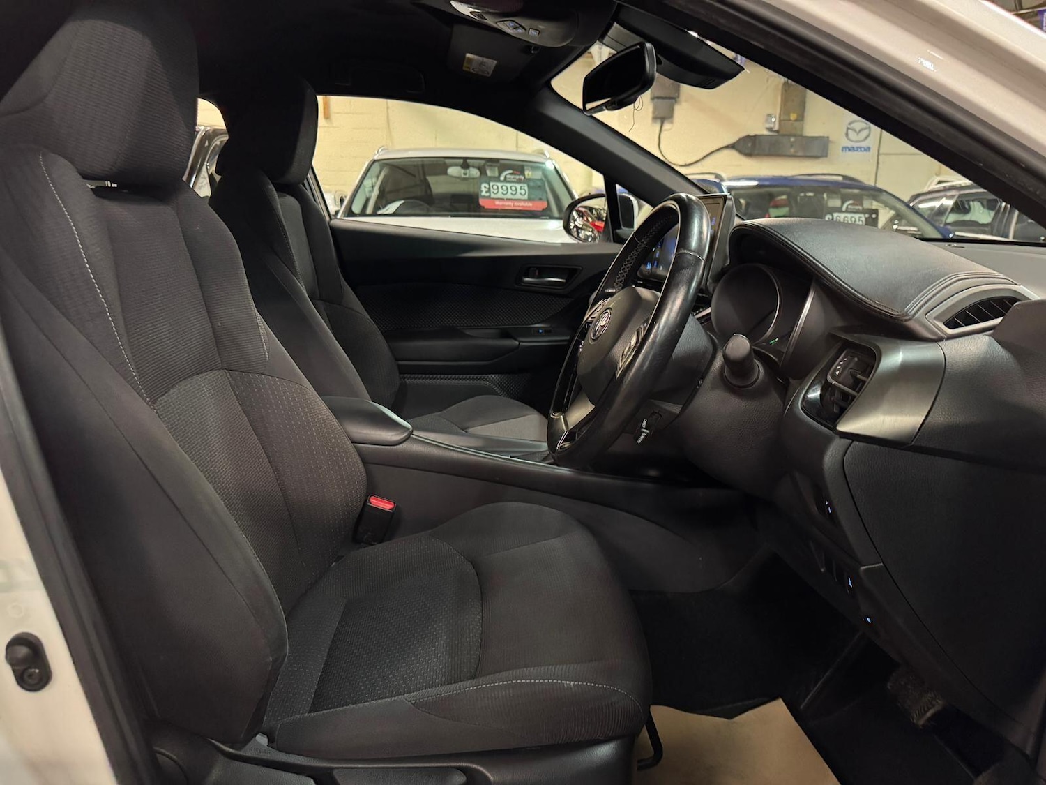 Used Toyota C-HR 2019 for sale - 77784170: Photo 19