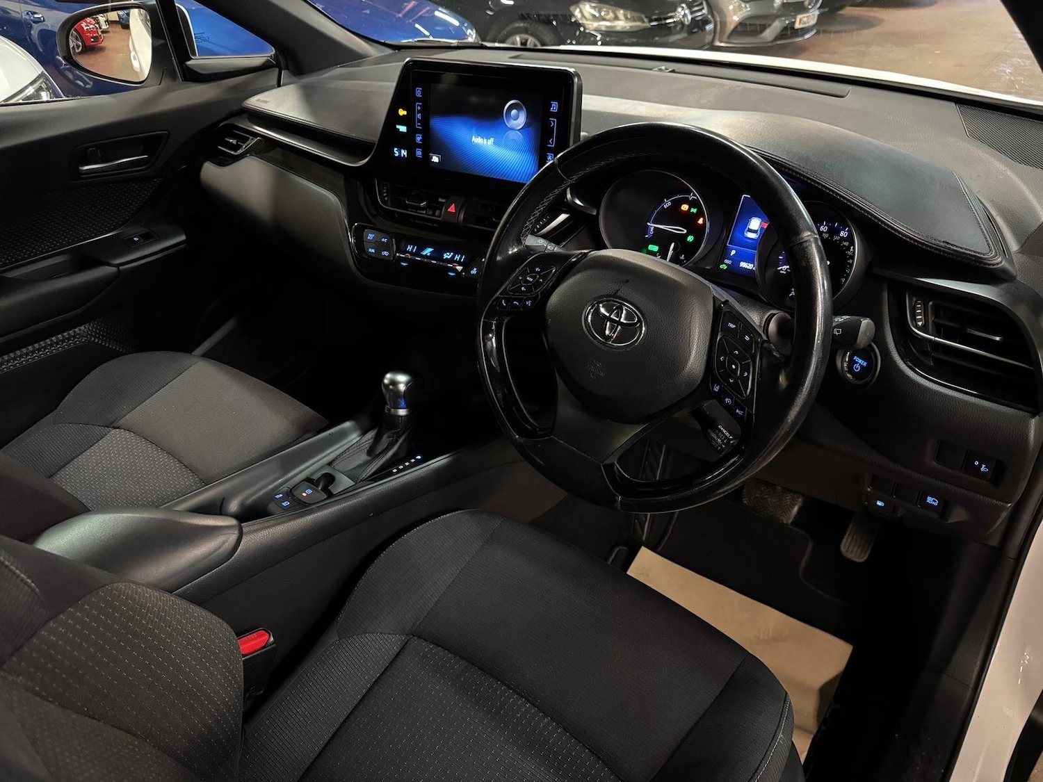 Used Toyota C-HR 2019 for sale - 77784170: Photo 20