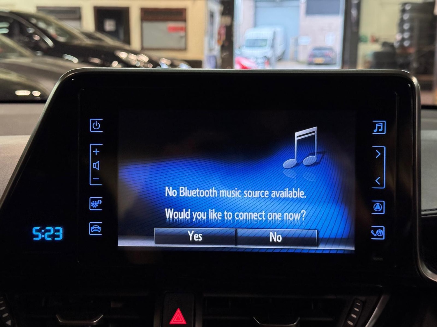 Used Toyota C-HR 2019 for sale - 77784170: Photo 32