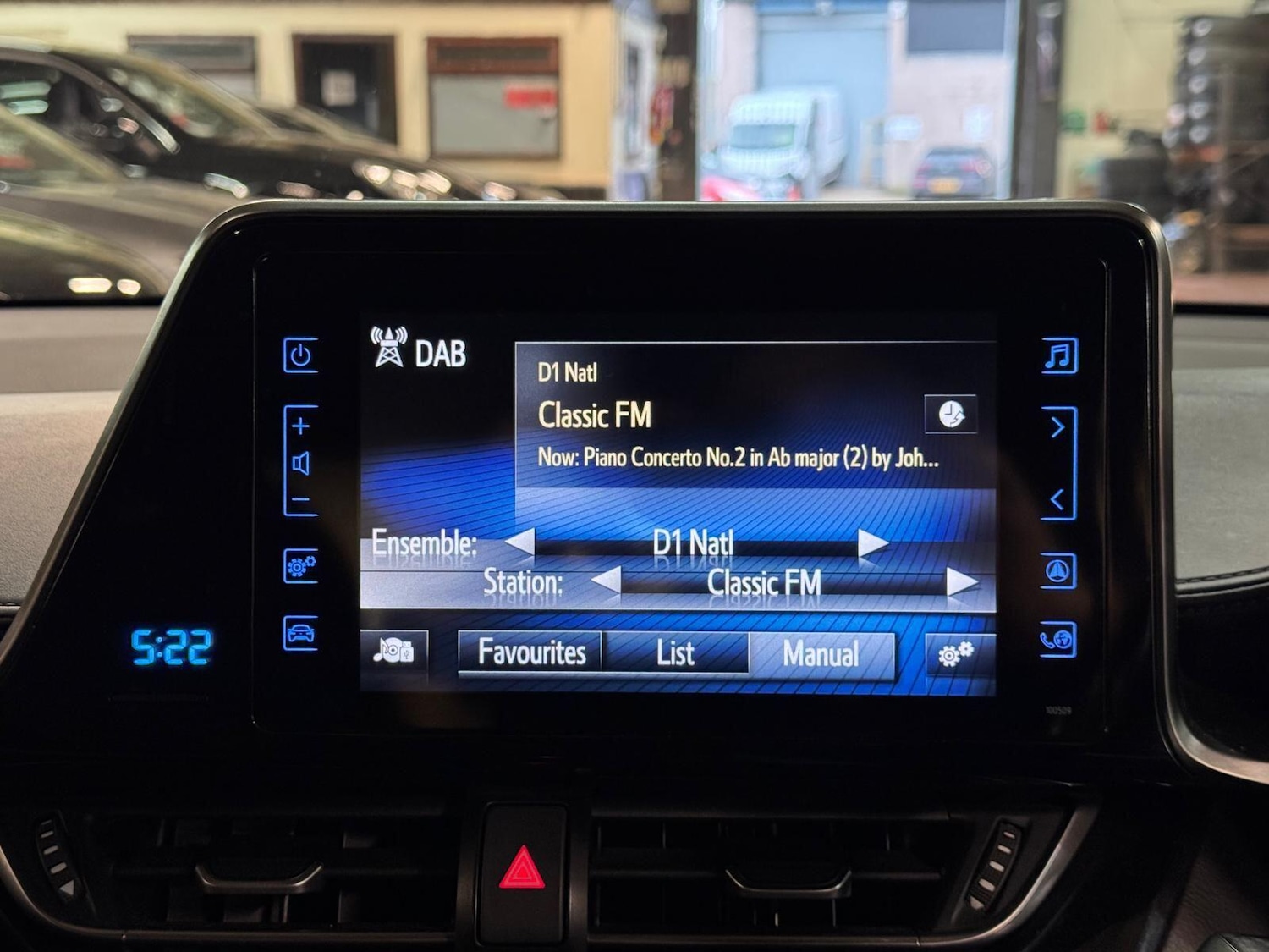 Used Toyota C-HR 2019 for sale - 77784170: Photo 33