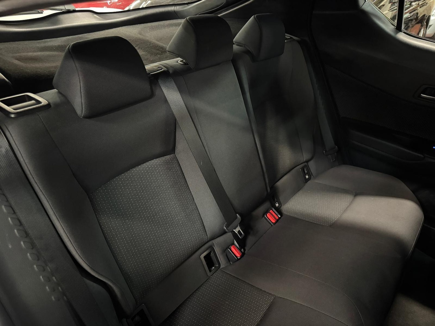 Used Toyota C-HR 2019 for sale - 77784170: Photo 44