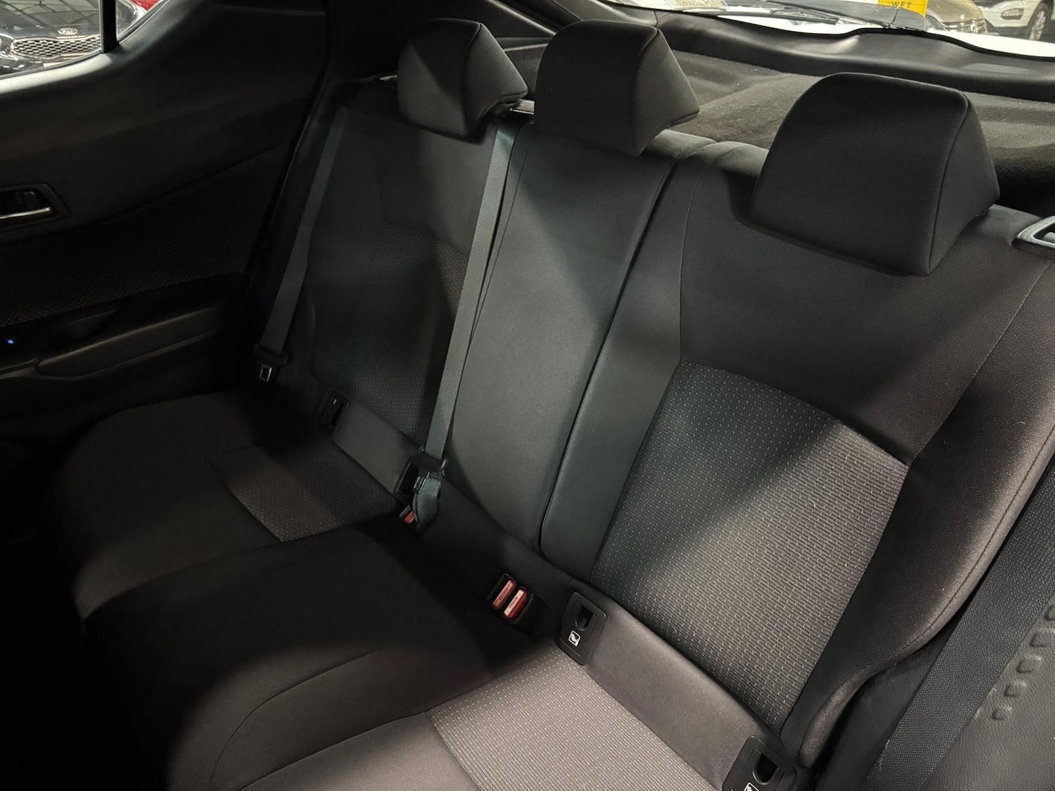 Used Toyota C-HR 2019 for sale - 77784170: Photo 47