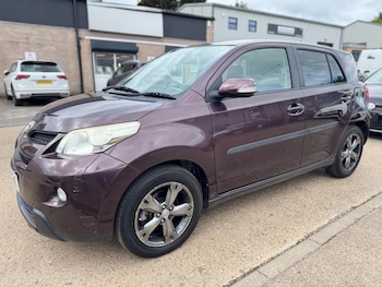 Used Toyota Urban Cruiser 2010 for sale - 78649110: Photo