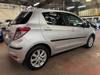 Used Toyota Yaris 2012 for sale - 78376230: Photo