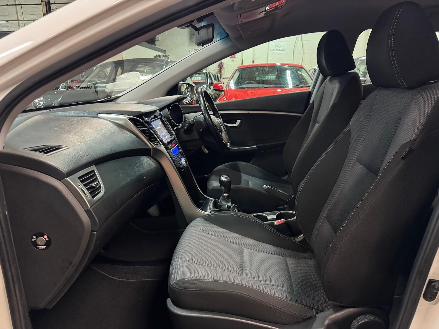 Used Hyundai i30 2014 for sale - 77344236: Photo 20