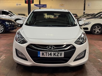 Used Hyundai i30 2014 for sale - 77344236: Photo
