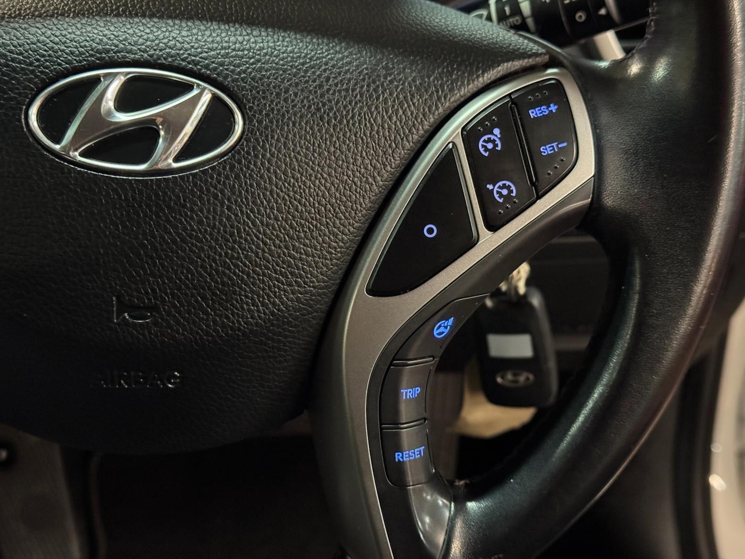 Used Hyundai i30 2014 for sale - 77344236: Photo 35