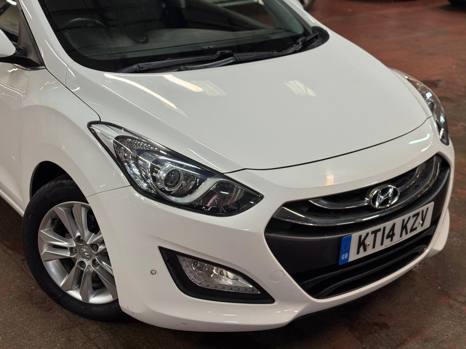 Used Hyundai i30 2014 for sale - 77344236: Photo 9
