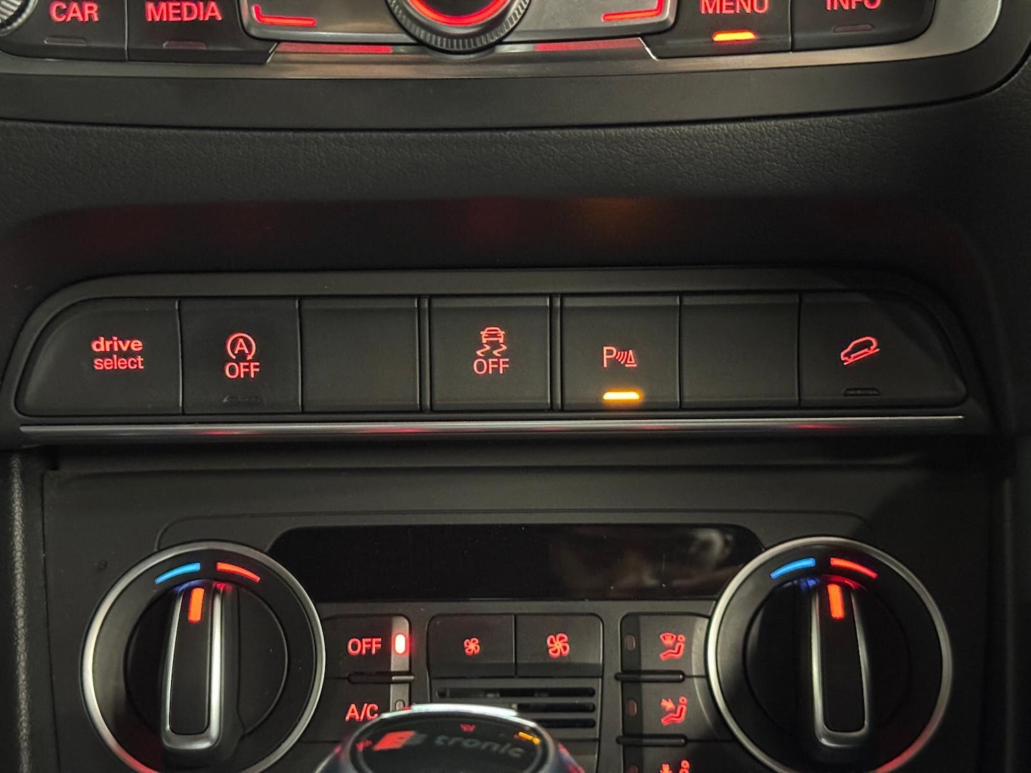 Used Audi Q3 for sale - 77537429: Photo 47