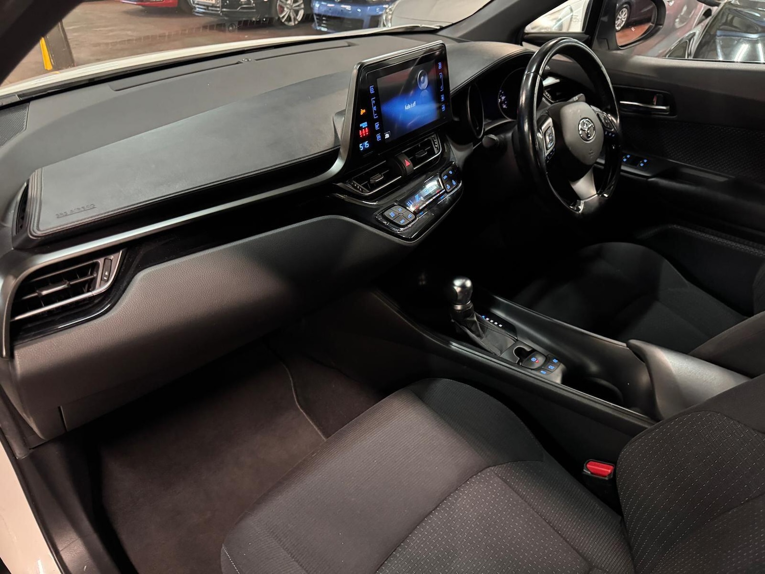 Used Toyota C-HR 2019 for sale - 77738319: Photo 24