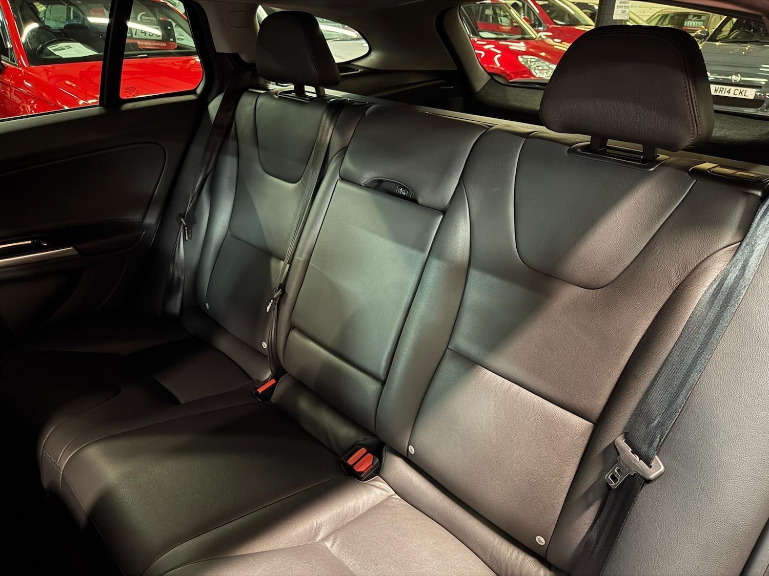 Used Volvo V60 for sale - 77029664: Photo 28