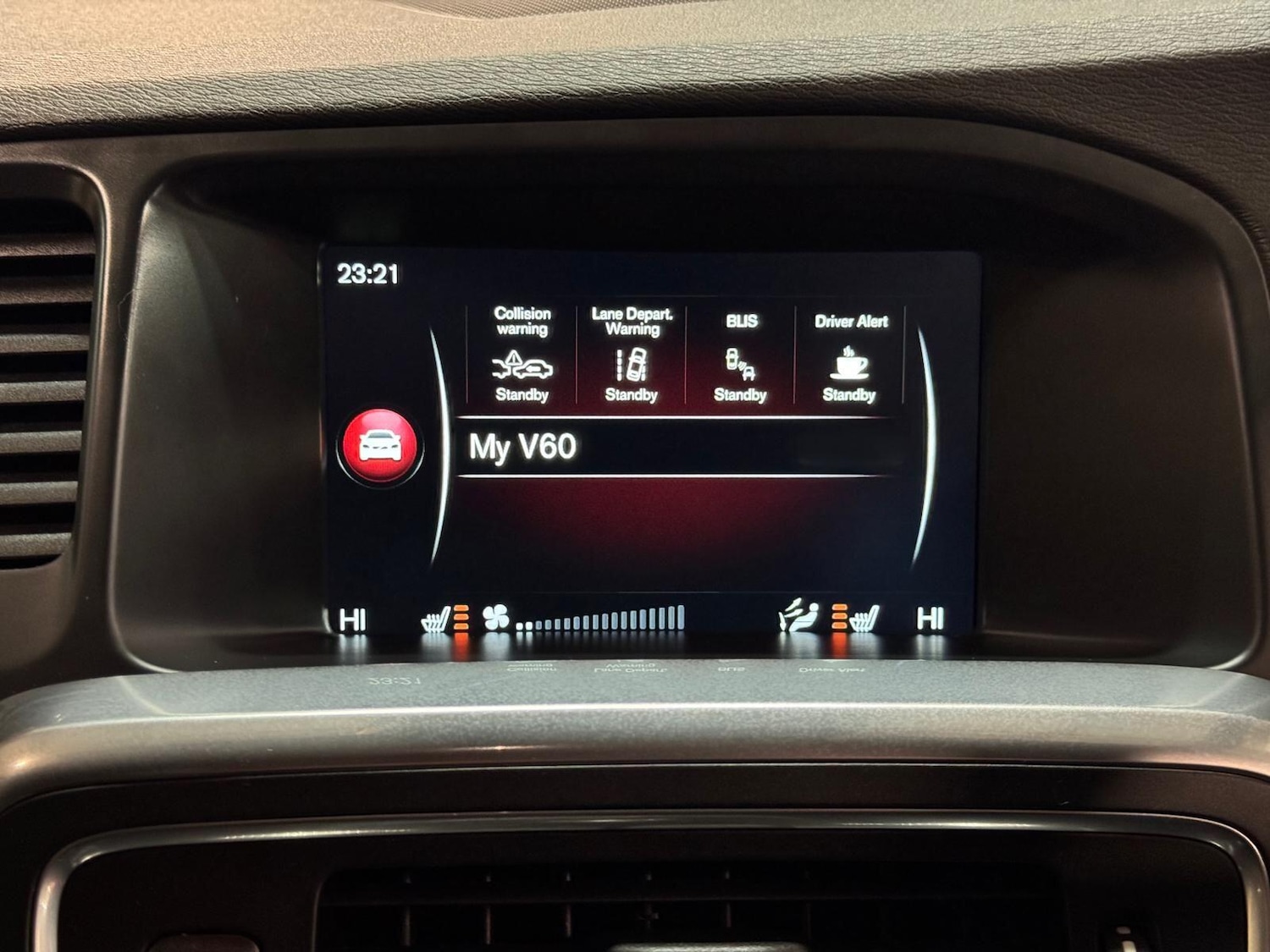 Used Volvo V60 for sale - 77029664: Photo 39