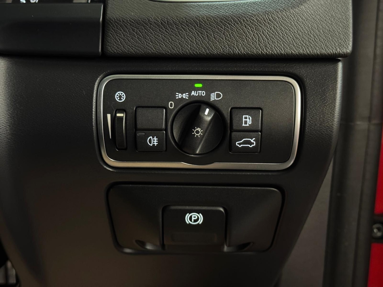 Used Volvo V60 for sale - 77029664: Photo 47