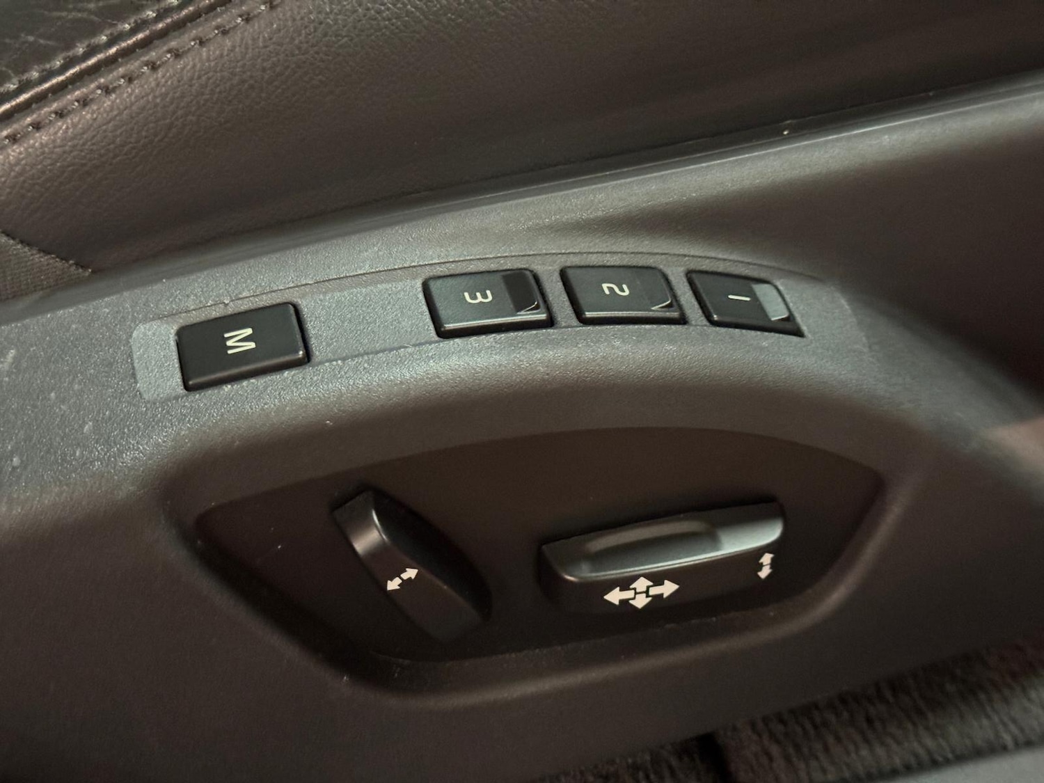 Used Volvo V60 for sale - 77029664: Photo 53