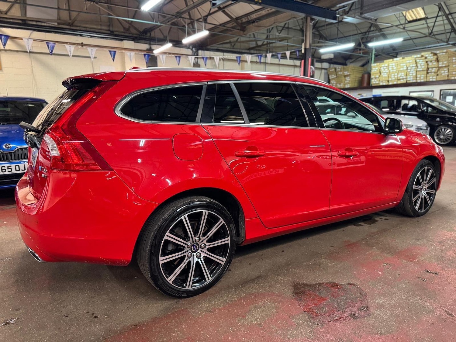 Used Volvo V60 for sale - 77029664: Photo 6