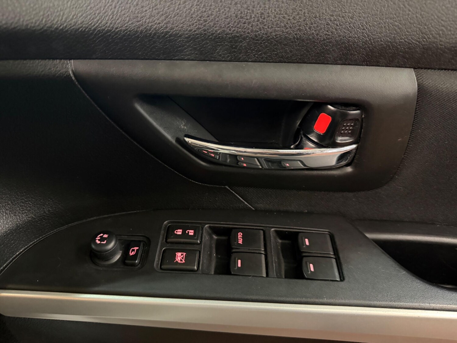 Used Suzuki SX4 S-Cross 2014 for sale - 77550448: Photo 33