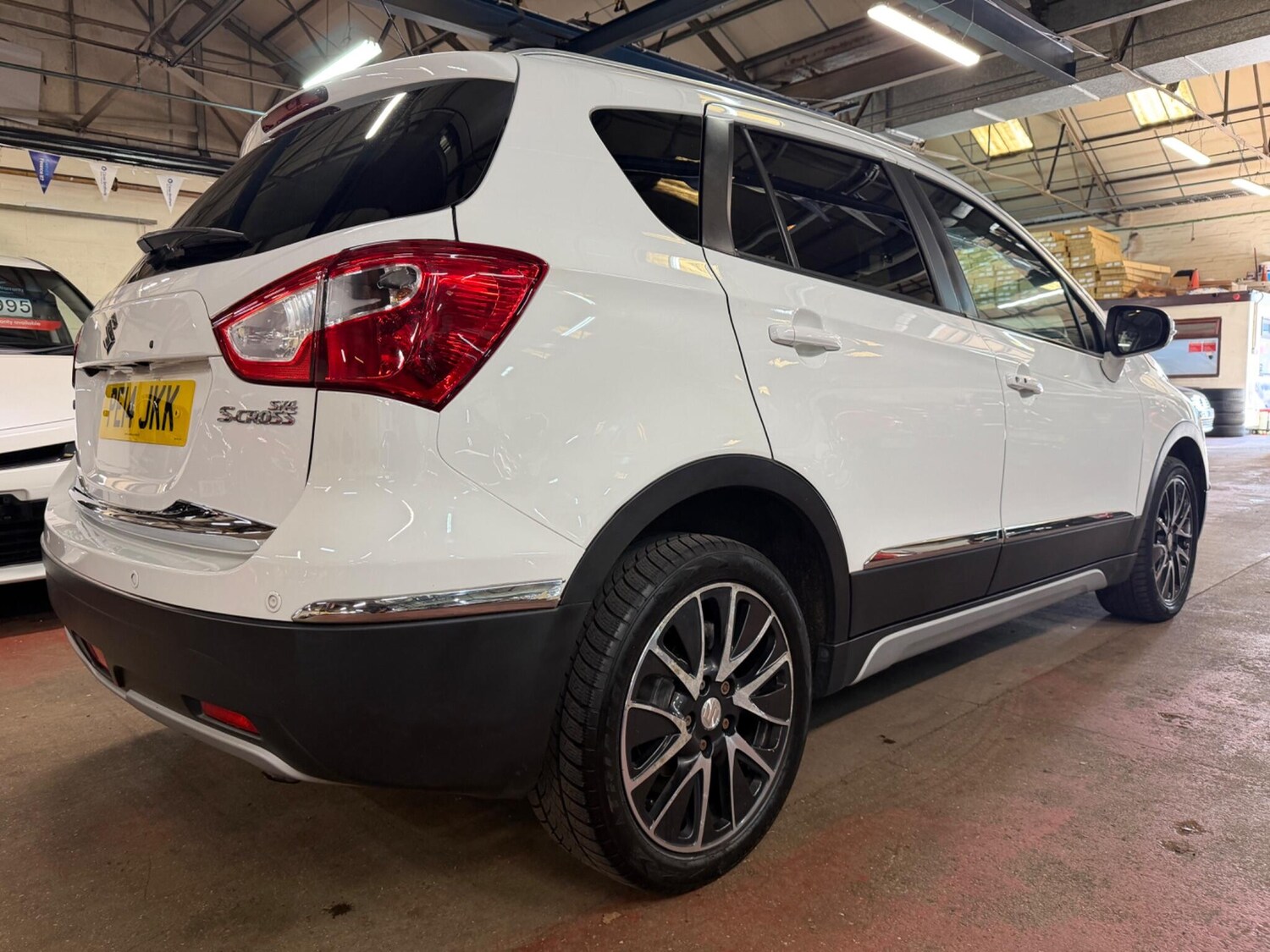 Used Suzuki SX4 S-Cross 2014 for sale - 77550448: Photo 4