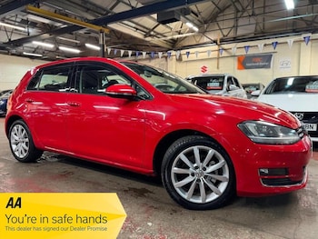 Used Volkswagen Golf 2014 for sale - 76425293: Photo