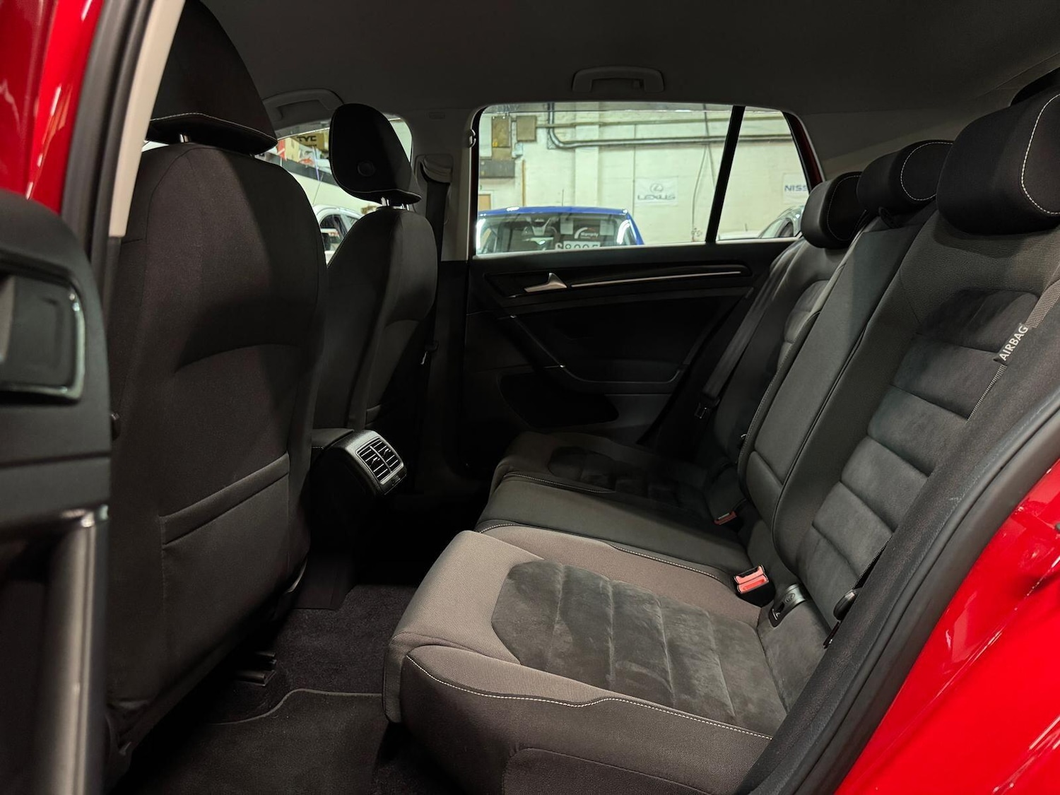 Used Volkswagen Golf for sale - 76425293: Photo 28