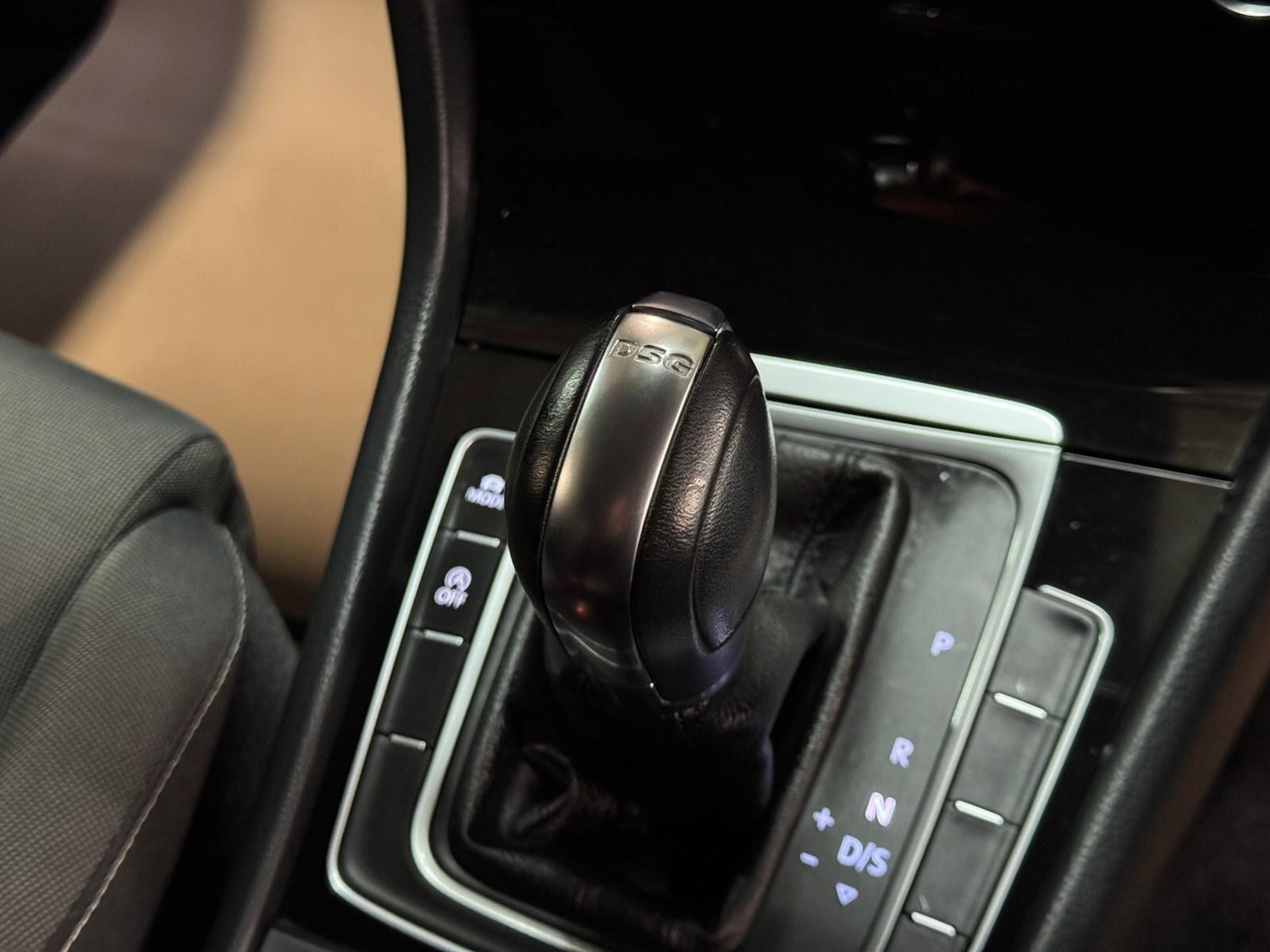 Used Volkswagen Golf for sale - 76425293: Photo 42