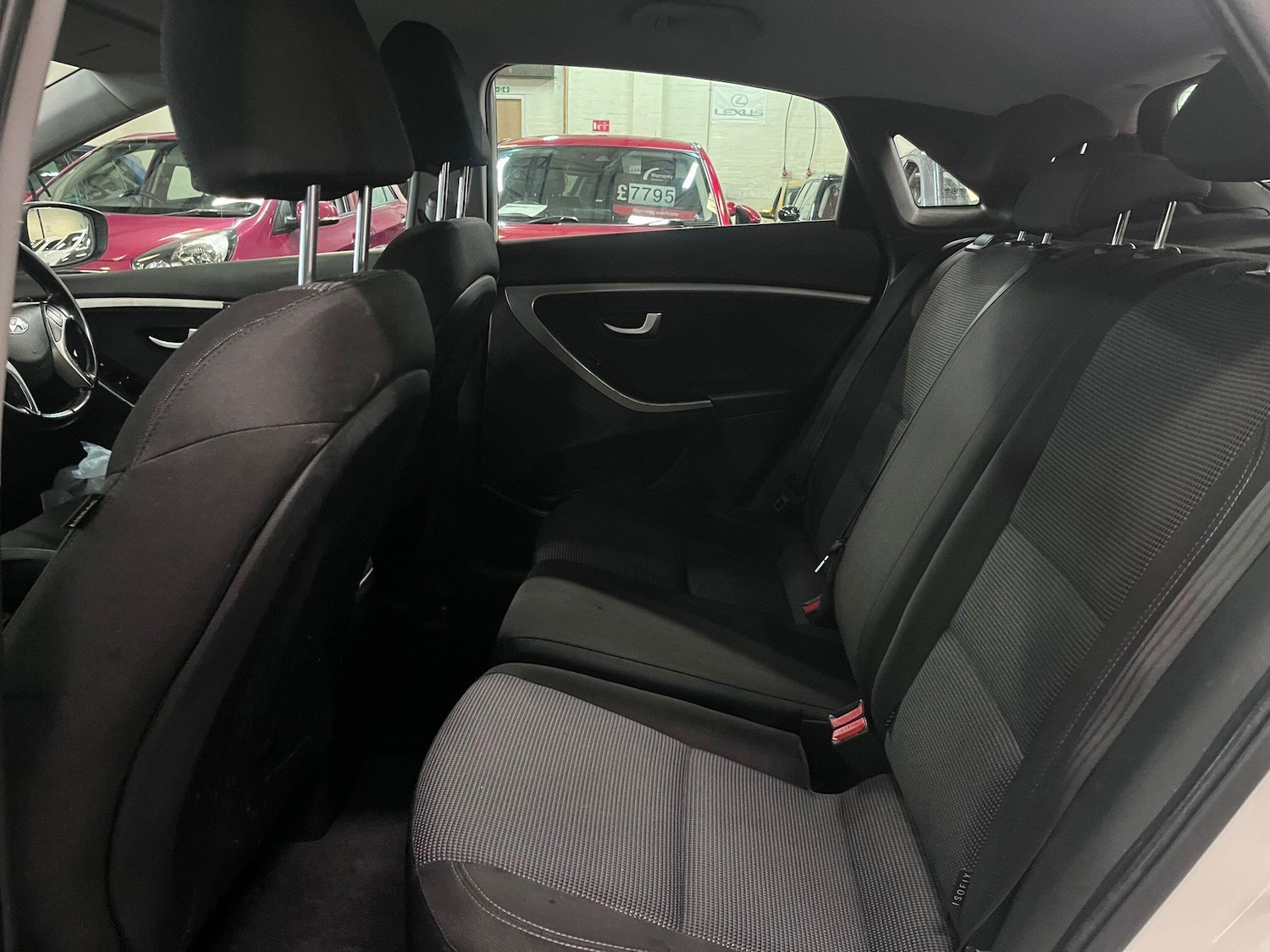 Used Hyundai i30 2014 for sale - 78047035: Photo 20