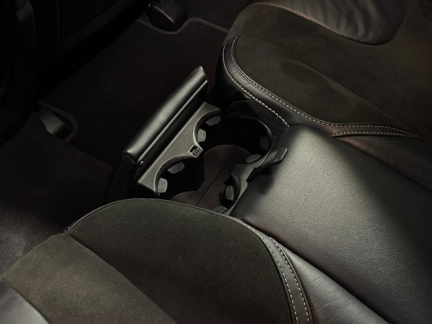 Used Volvo V40 2015 for sale - 77768450: Photo 39