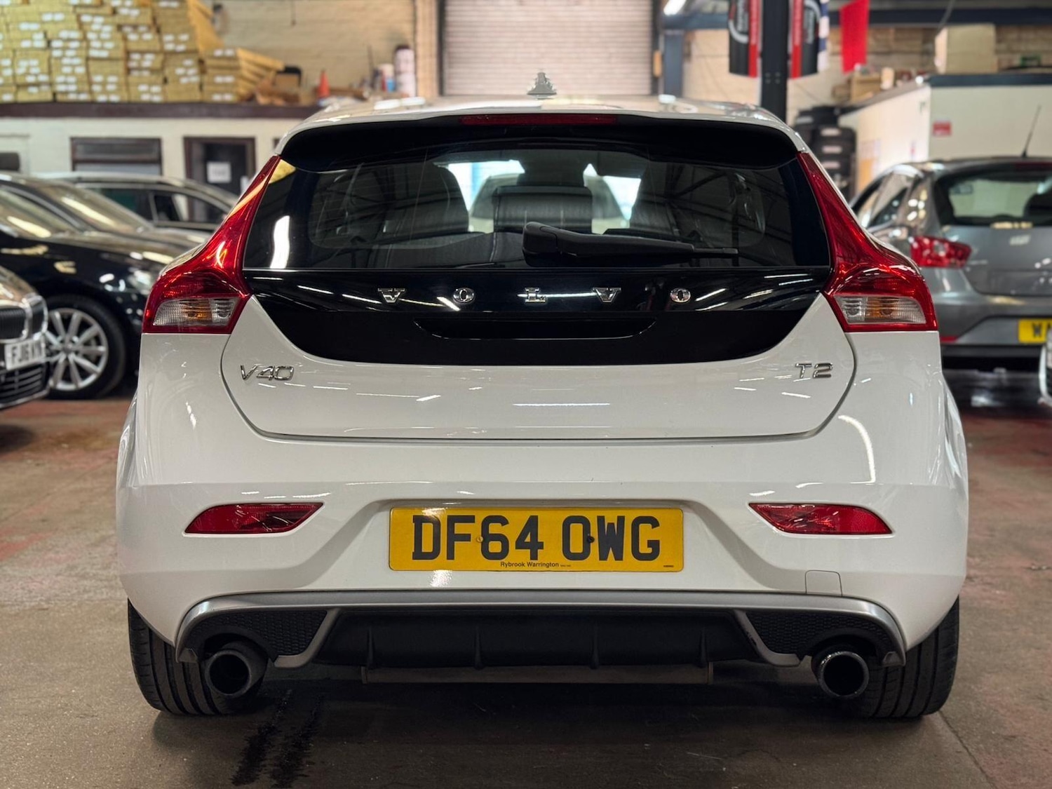 Used Volvo V40 2015 for sale - 77768450: Photo 5