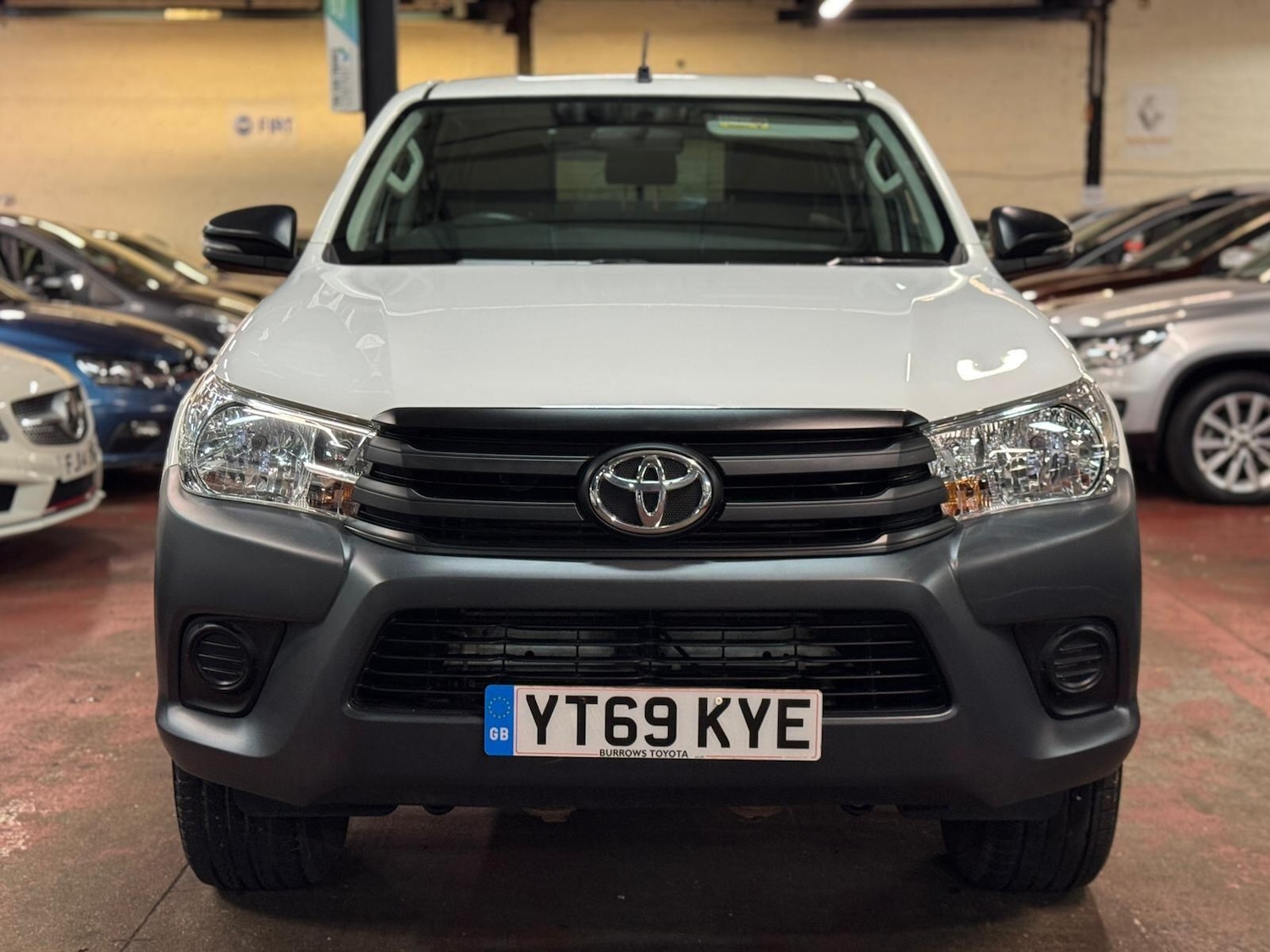 Used Toyota Hilux 2019 for sale - 76727792: Photo 2
