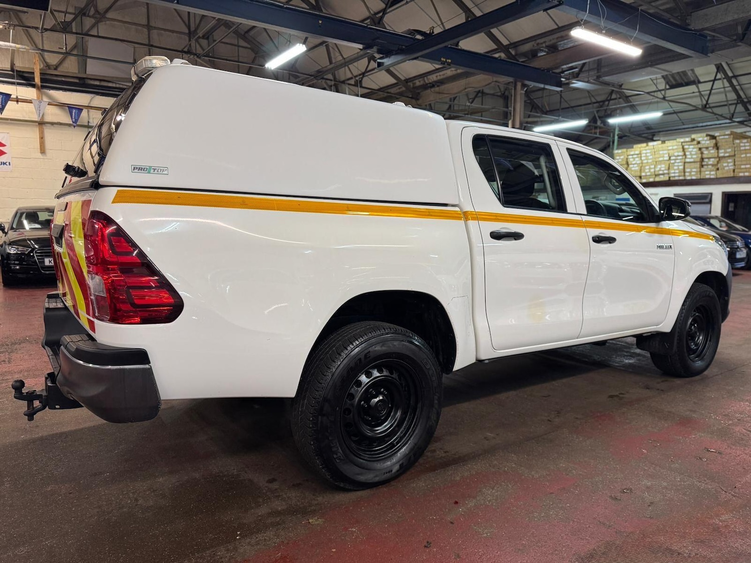 Used Toyota Hilux 2019 for sale - 76727792: Photo 6