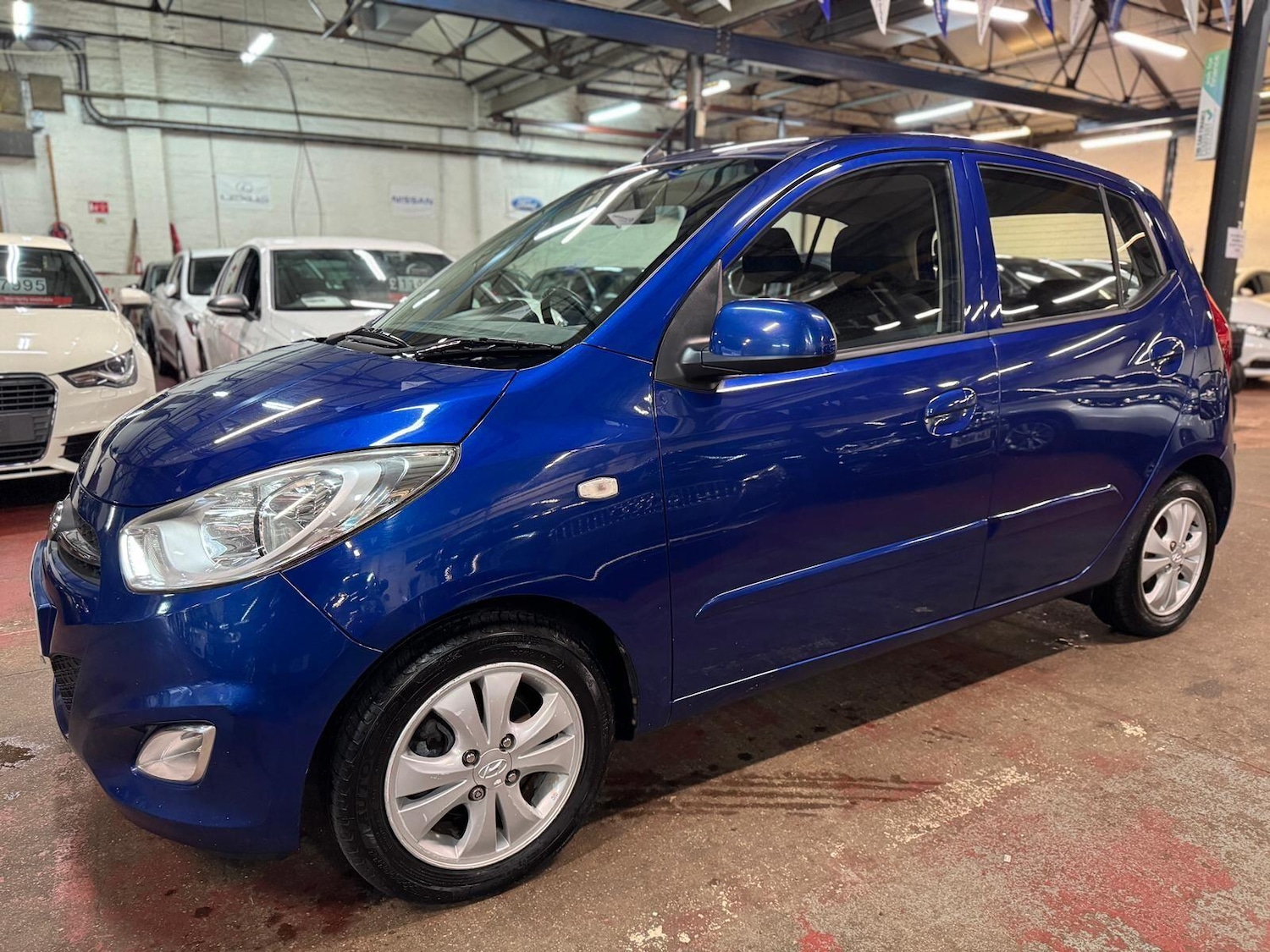 Used Hyundai i10 2012 for sale - 76743330: Photo 3