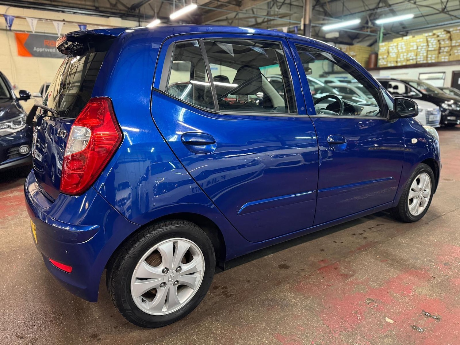 Used Hyundai i10 2012 for sale - 76743330: Photo 6