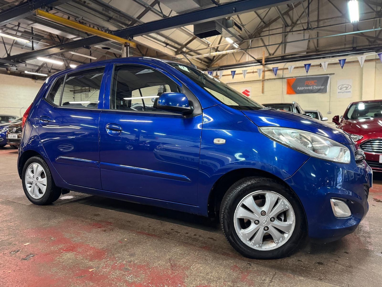 Used Hyundai i10 2012 for sale - 76743330: Photo 8