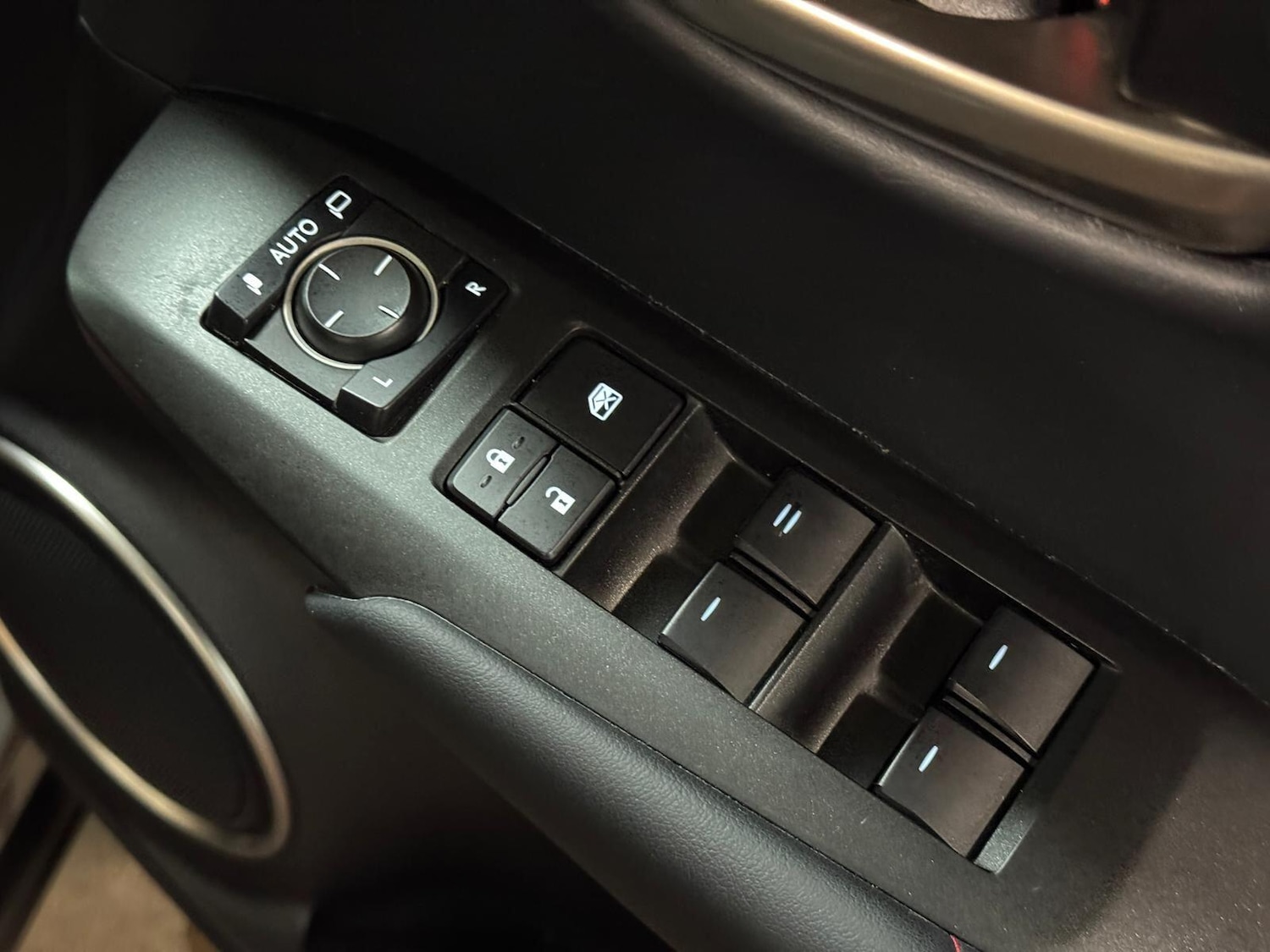 Used Lexus NX 2017 for sale - 77683569: Photo 47