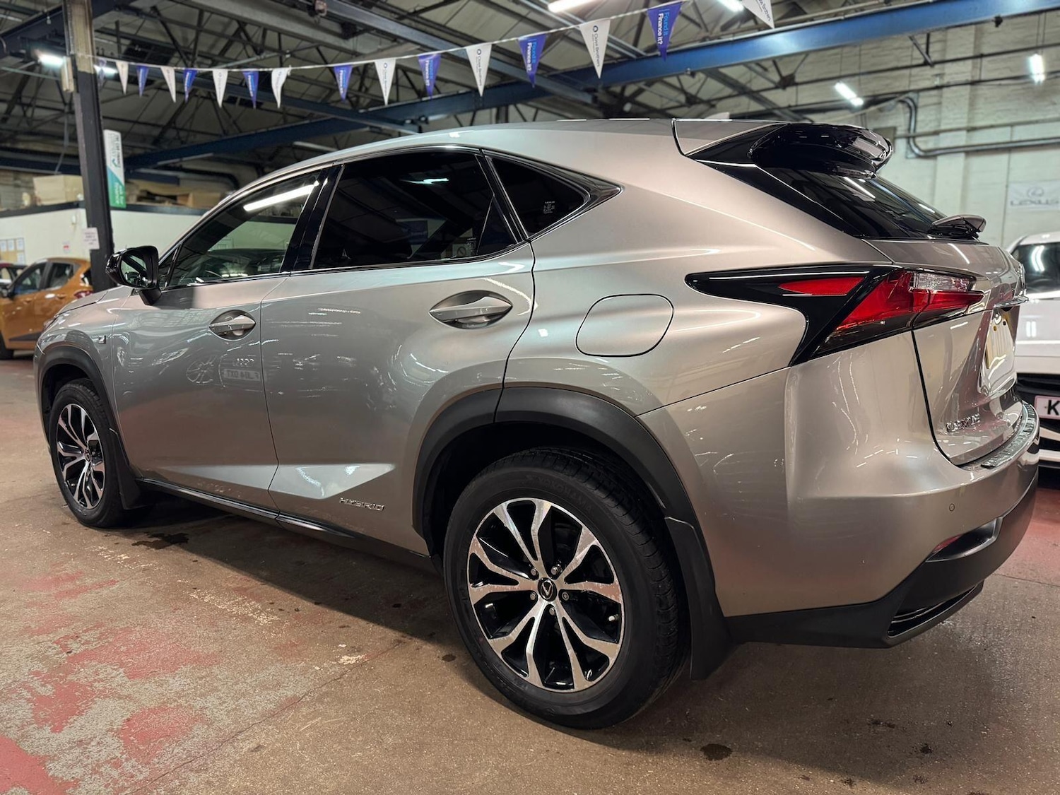 Used Lexus NX 2017 for sale - 77683569: Photo 6