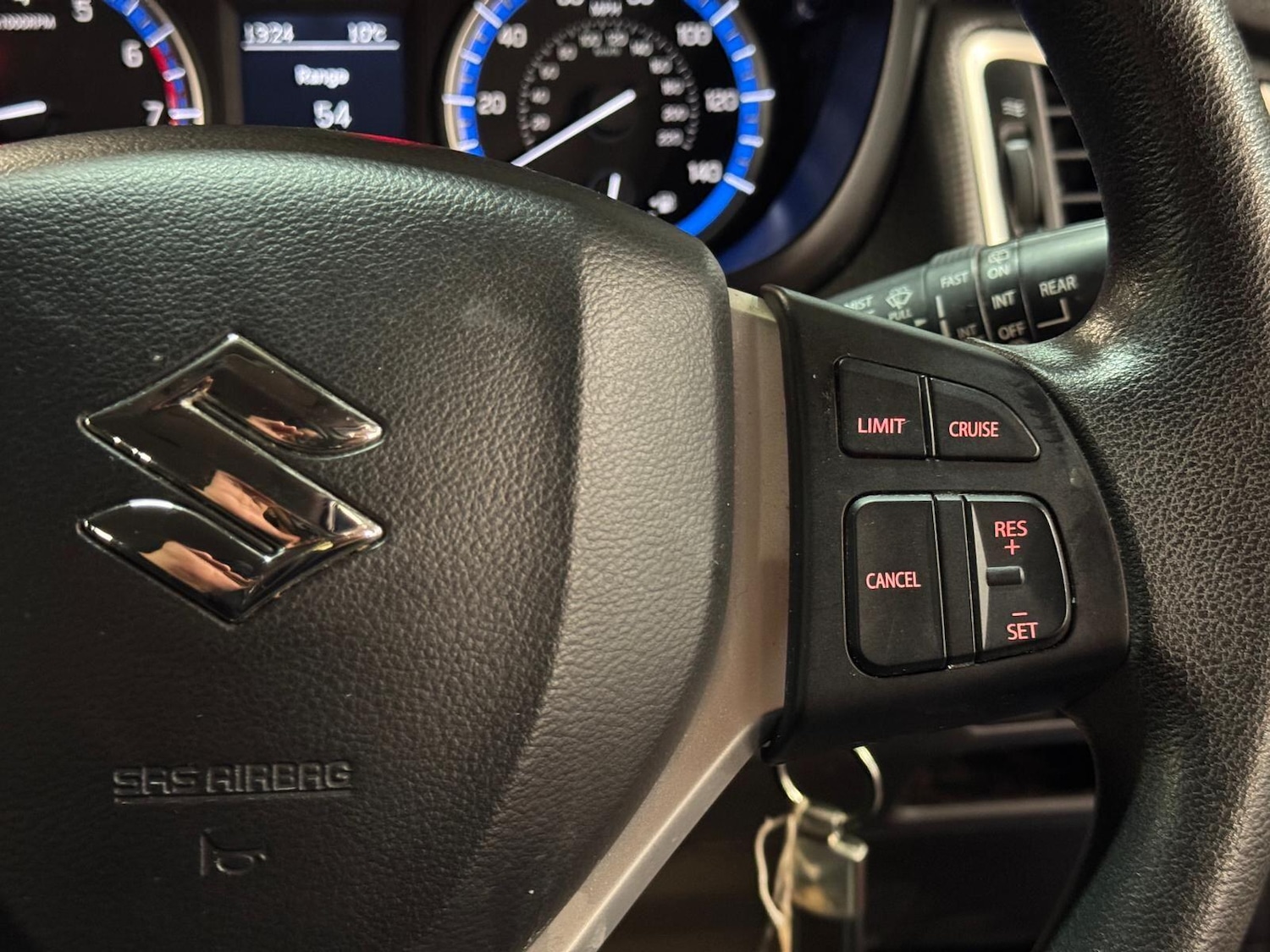 Used Suzuki SX4 S-Cross 2015 for sale - 76912832: Photo 34