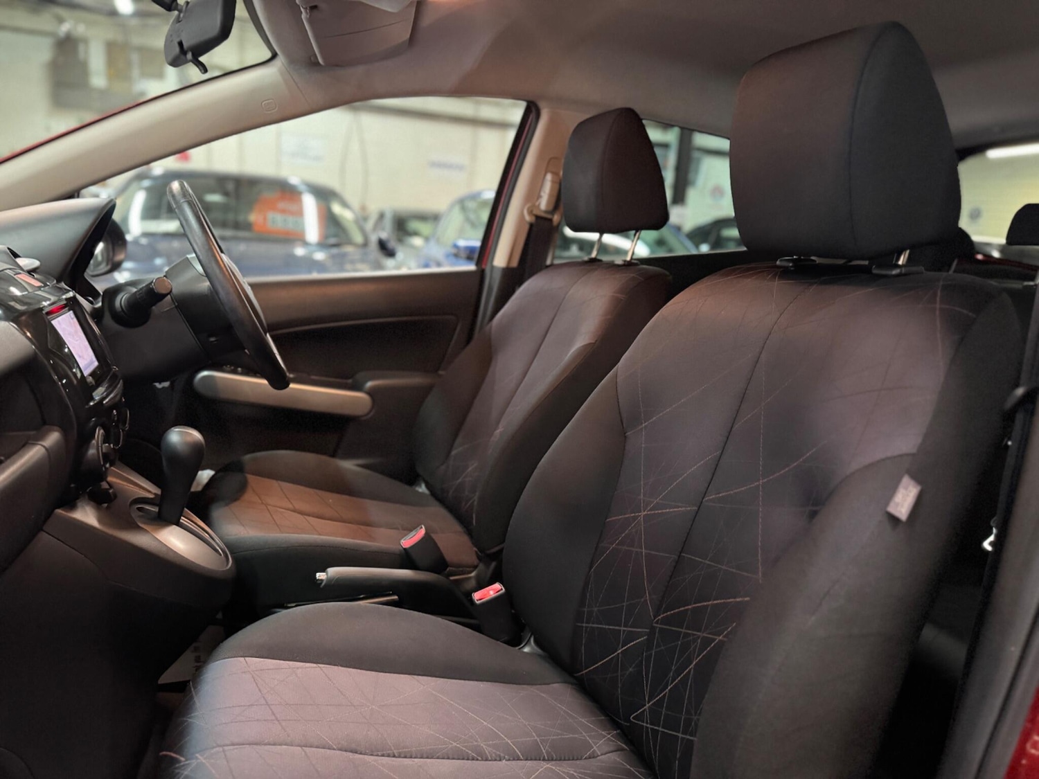 Used Mazda Mazda2 2014 for sale - 76020419: Photo 18