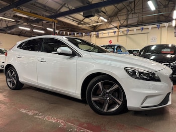 Volvo V40 feature image