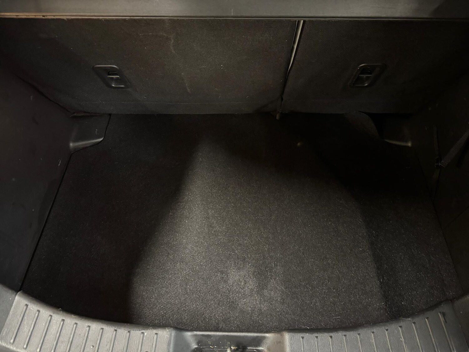 Used Mazda Mazda2 2015 for sale - 77510818: Photo 16