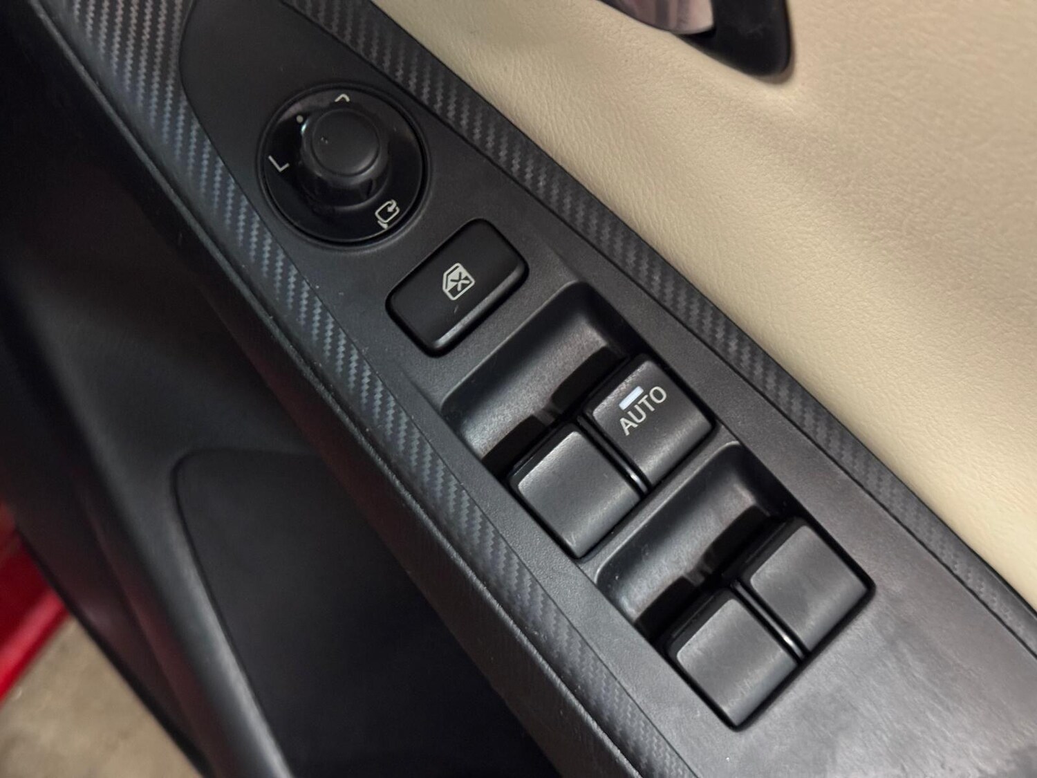 Used Mazda Mazda2 2015 for sale - 77510818: Photo 39