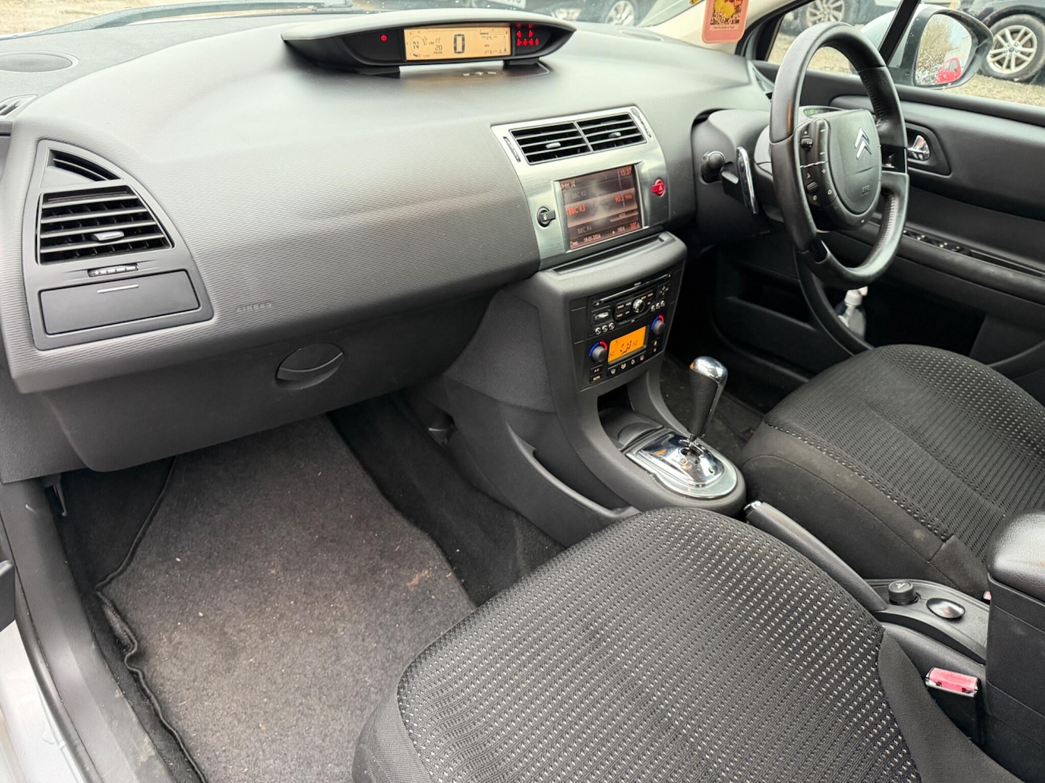 Used Citroen C4 2010 for sale - 77253690: Photo 7