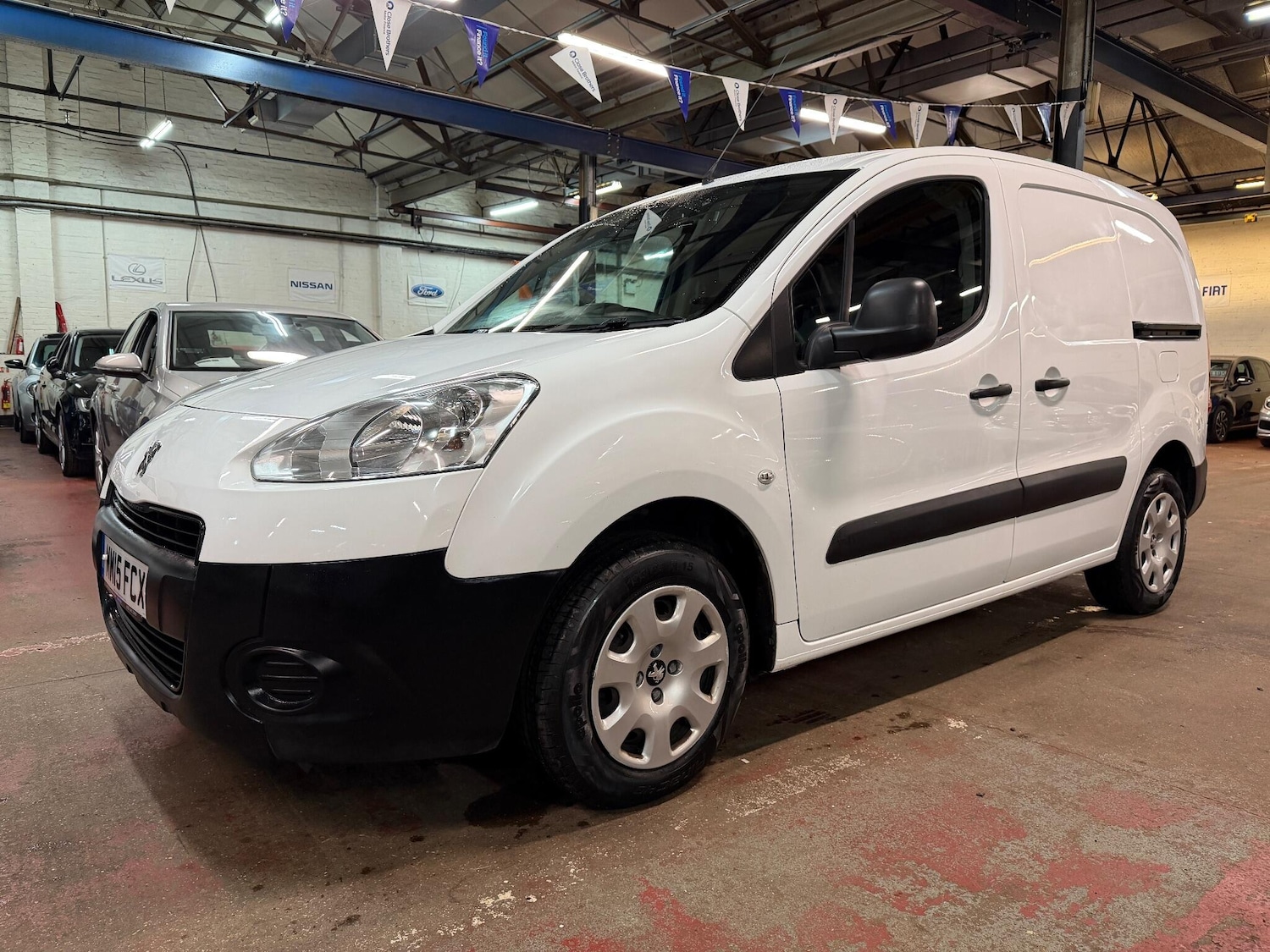 Used Peugeot Partner 2015 for sale - 76953565: Photo 3