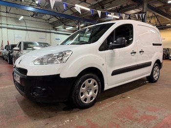 Used Peugeot Partner 2015 for sale - 76953565: Photo