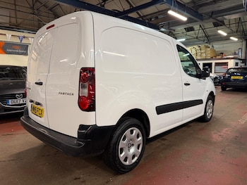 Used Peugeot Partner 2015 for sale - 76953565: Photo