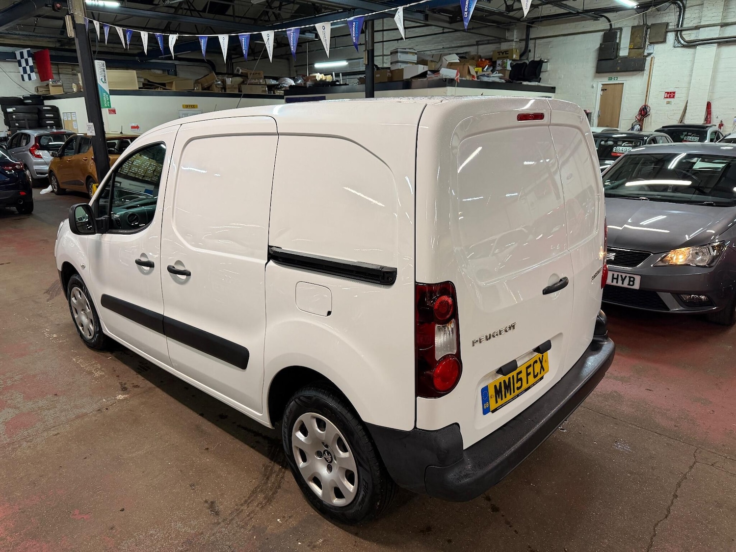 Used Peugeot Partner 2015 for sale - 76953565: Photo 9