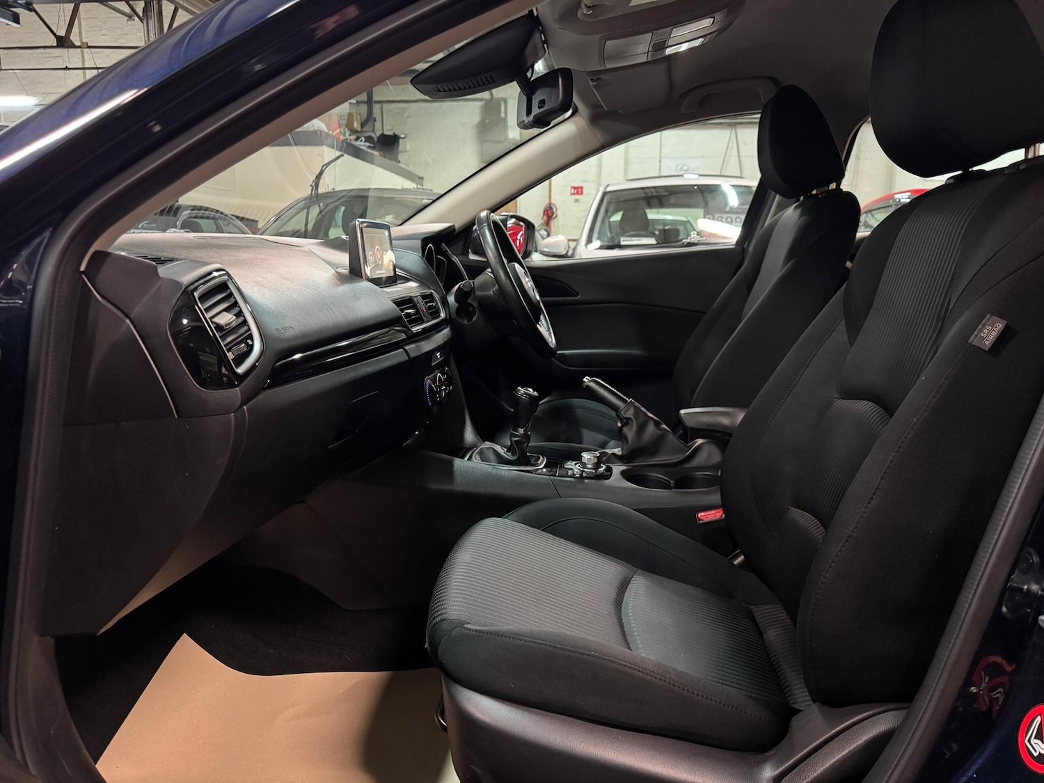 Used Mazda Mazda3 2015 for sale - 76886981: Photo 21