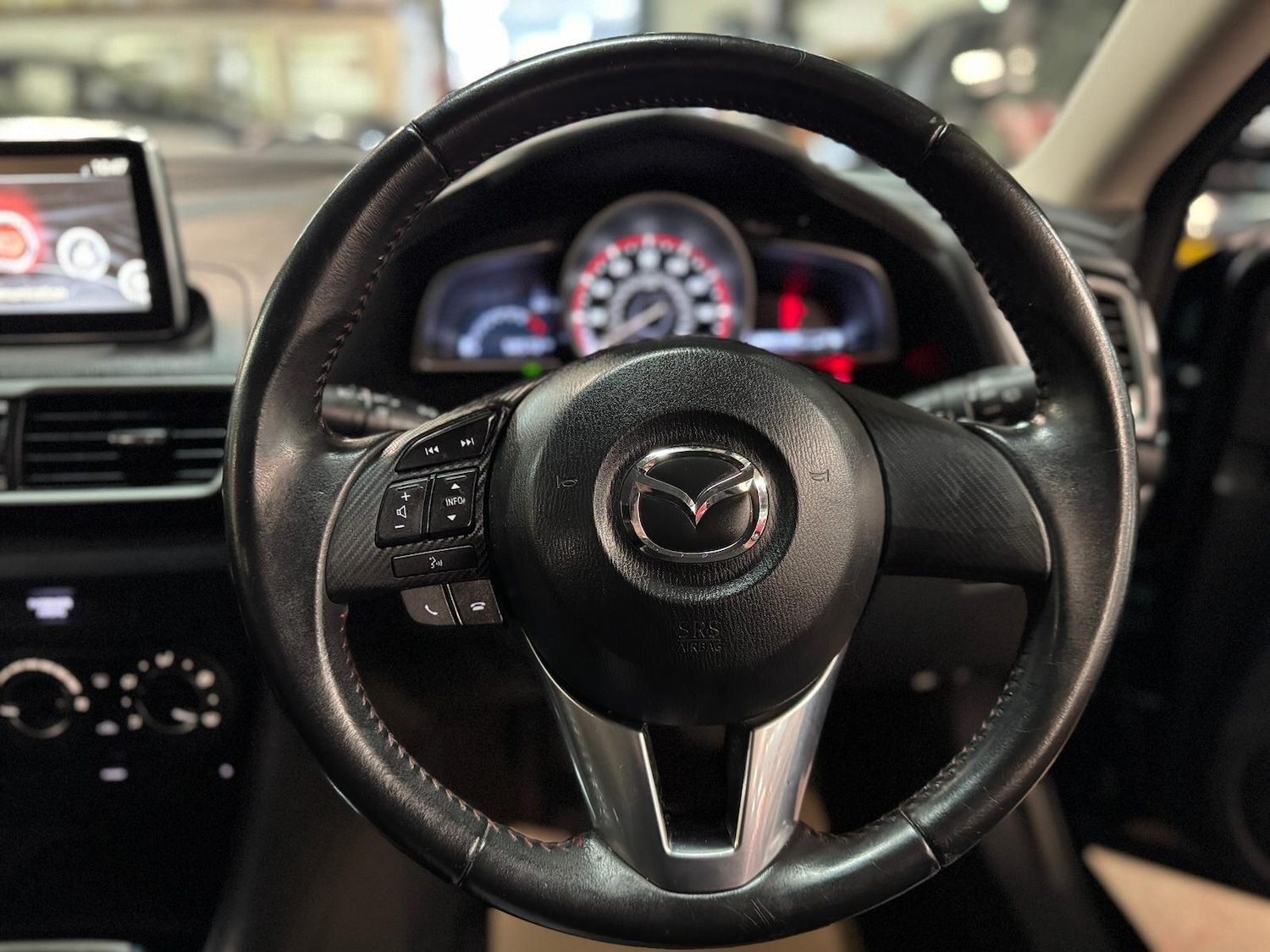 Used Mazda Mazda3 2015 for sale - 76886981: Photo 35