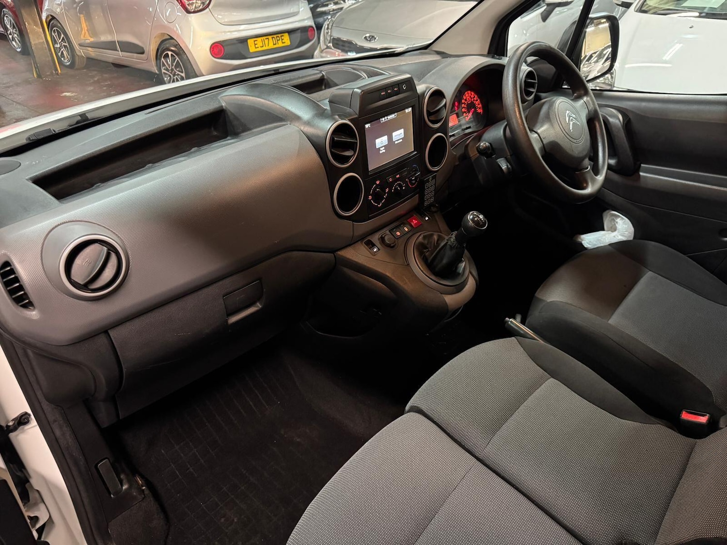 Used Citroen Berlingo 2017 for sale - 76996059: Photo 20