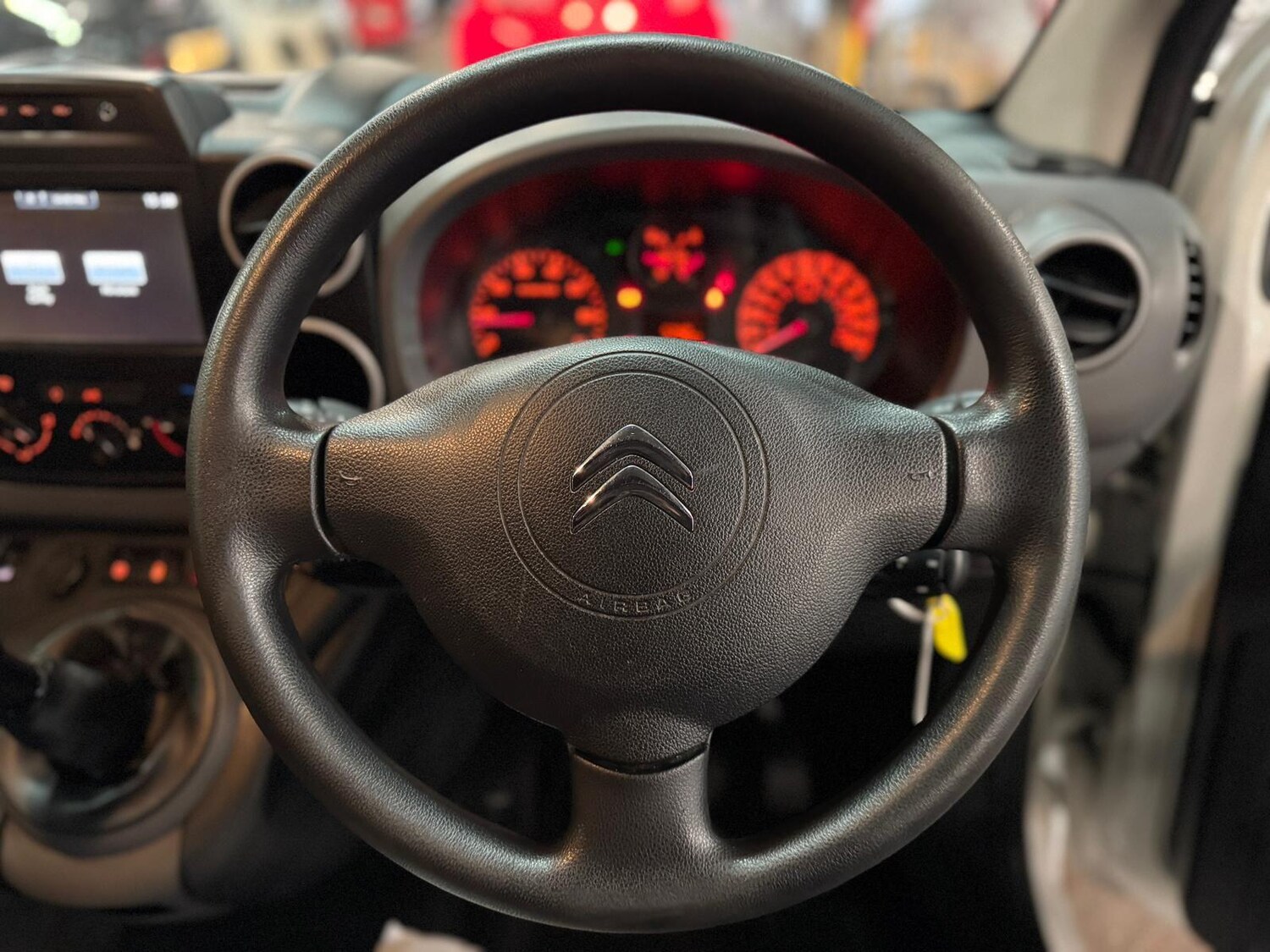 Used Citroen Berlingo 2017 for sale - 76996059: Photo 22